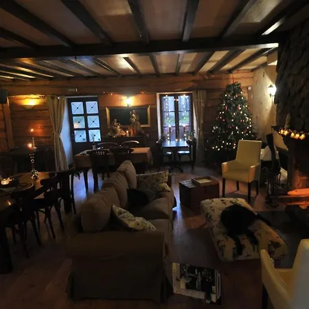 De La Providence Bed & Breakfast 3*